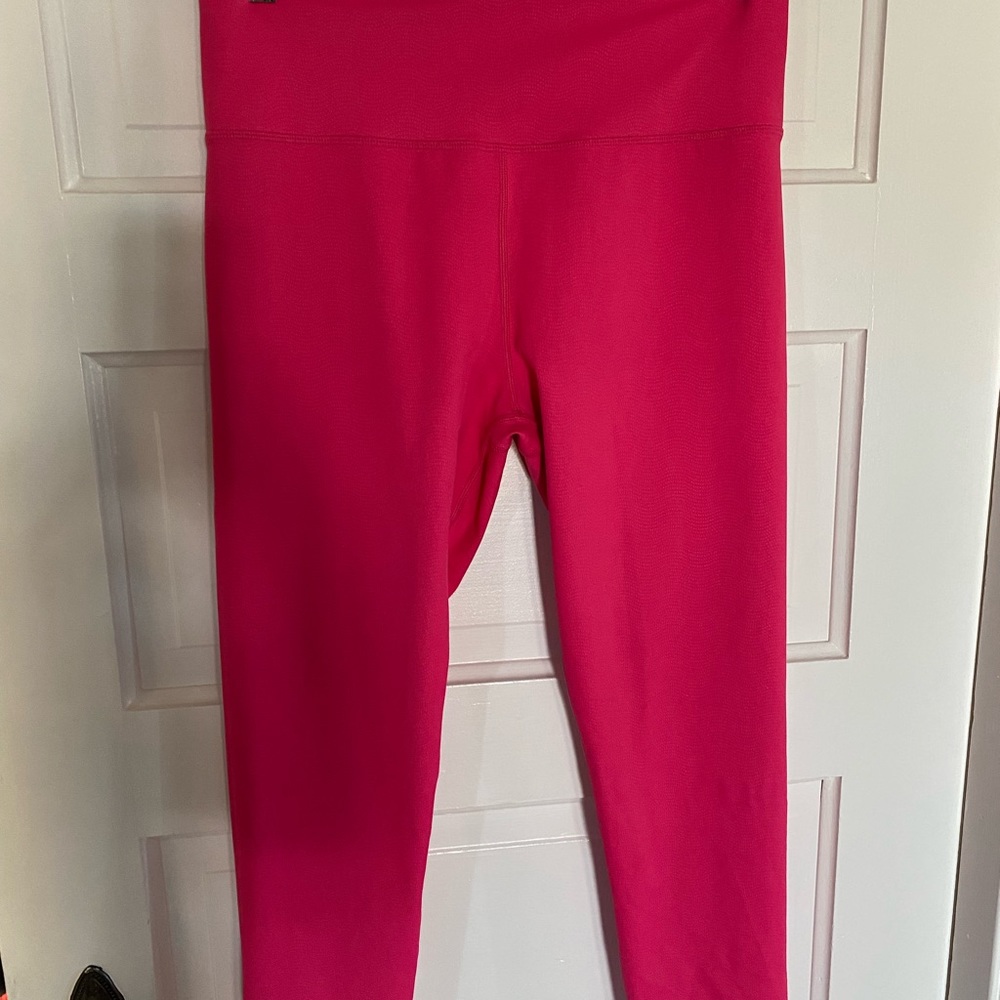 Hot pink Zia Fit Leggings